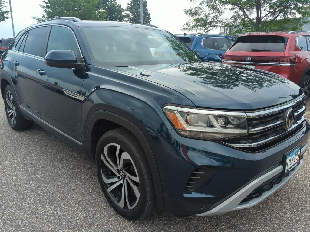Used 2022 Volkswagen Atlas Cross Sport SEL with VIN 1V2BE2CA6NC219916 for sale in Mankato, Minnesota