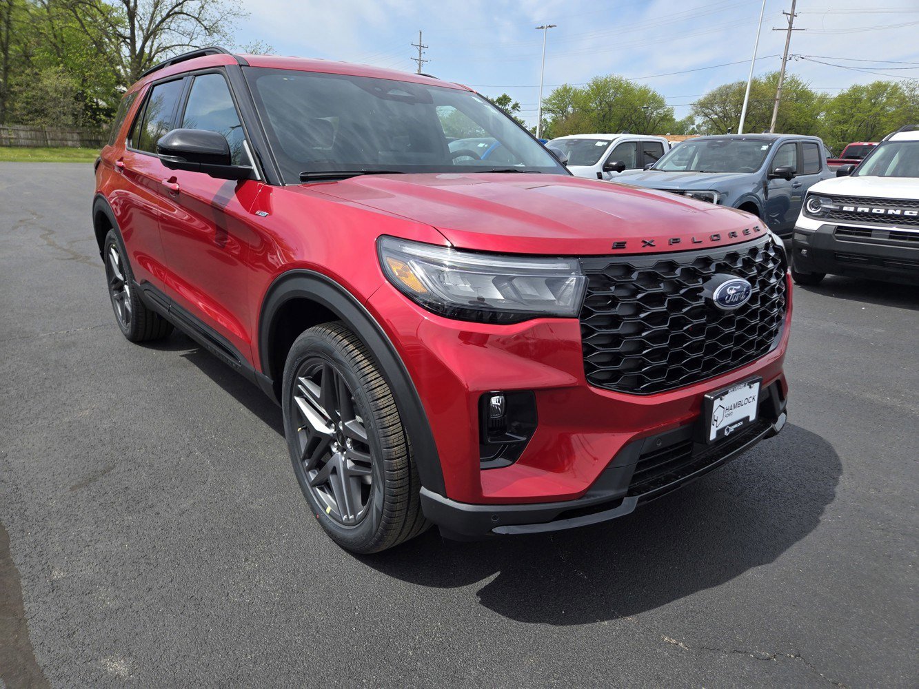 2026 Ford Explorer ST-LINE 4WD's photo