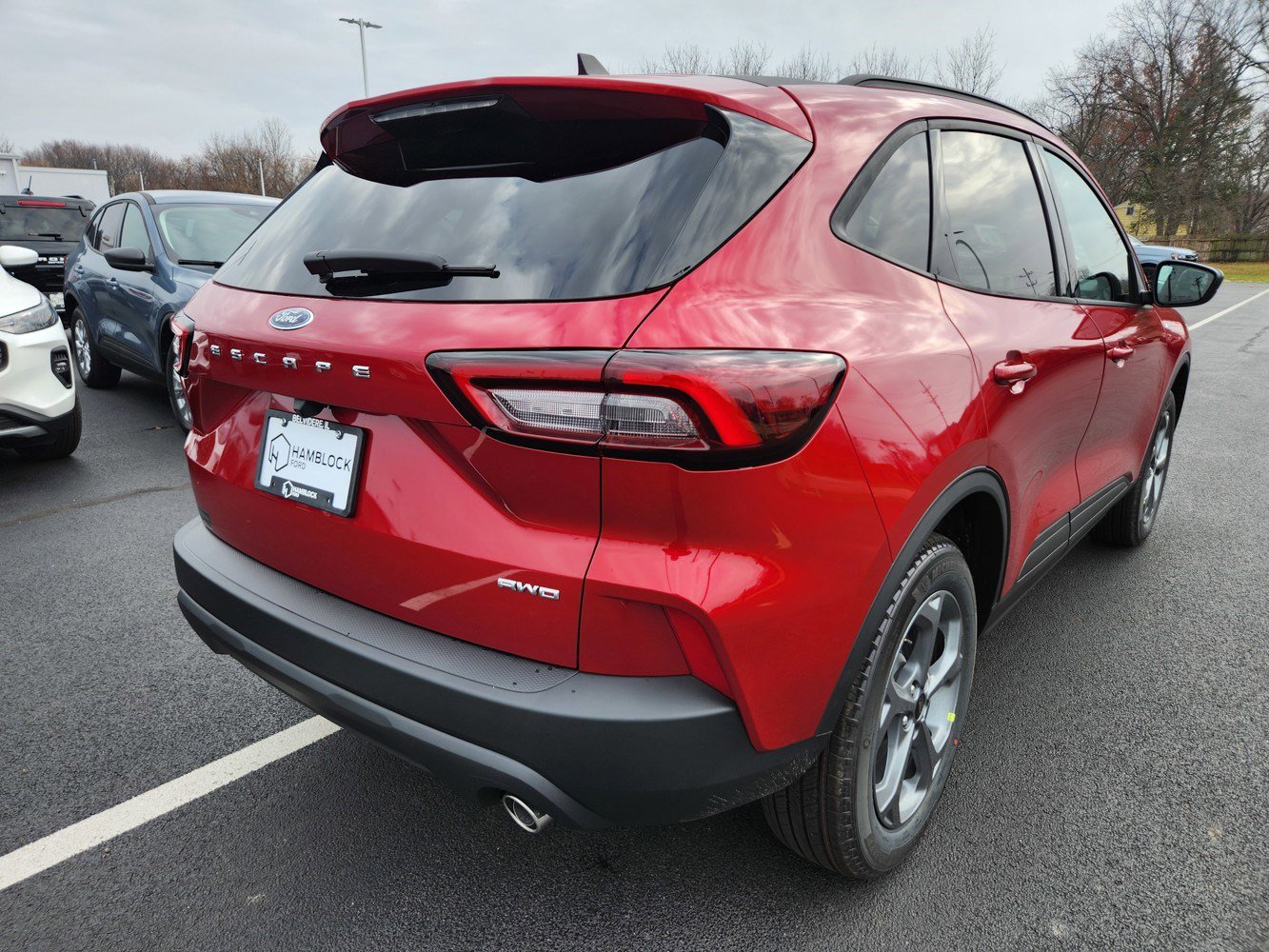 2026 Ford Escape ST-Line photo 4