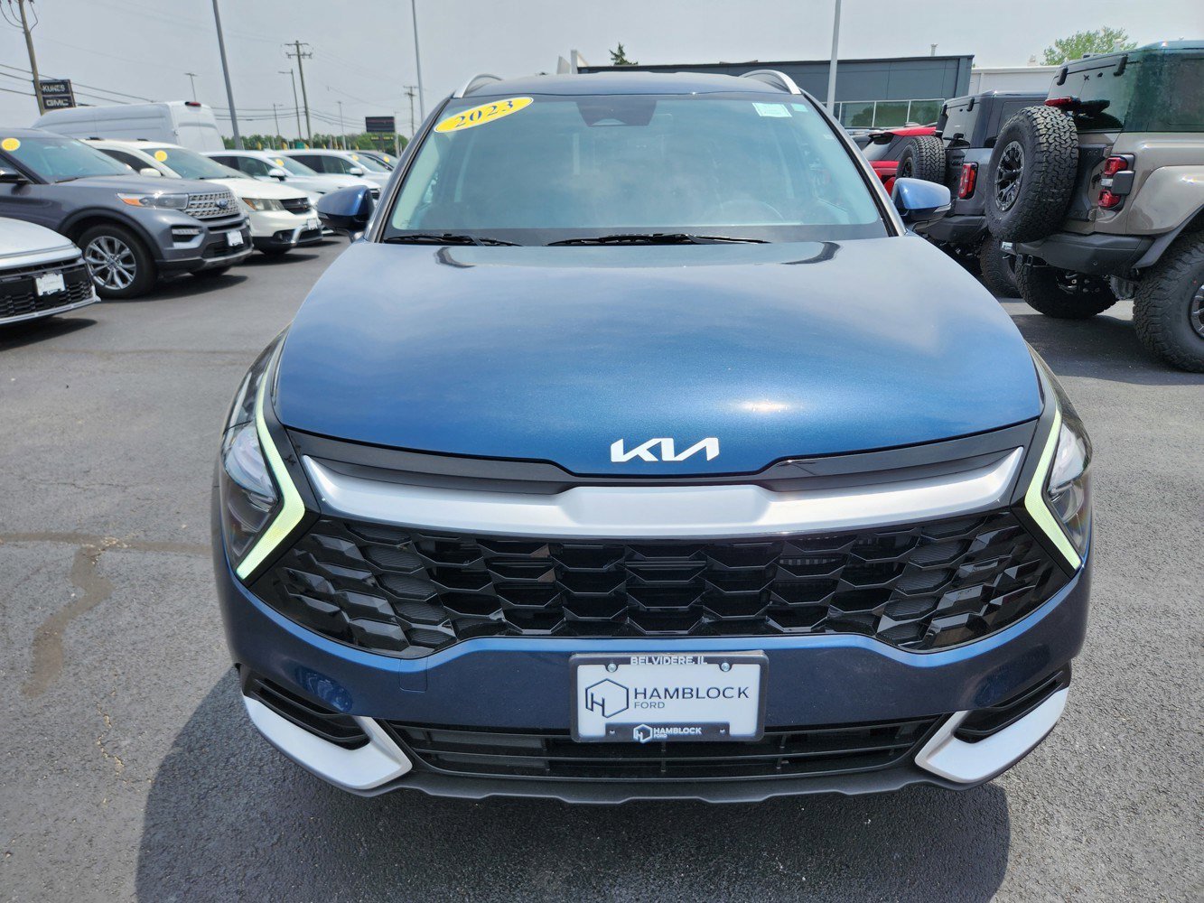 Used 2023 Kia Sportage EX Hybrid with VIN KNDPVCAG0P7060956 for sale in Belvidere, IL