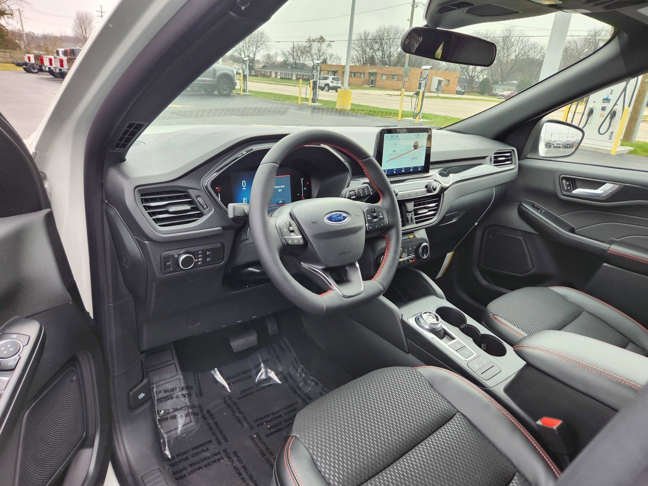2026 Ford Escape ST-Line photo 2
