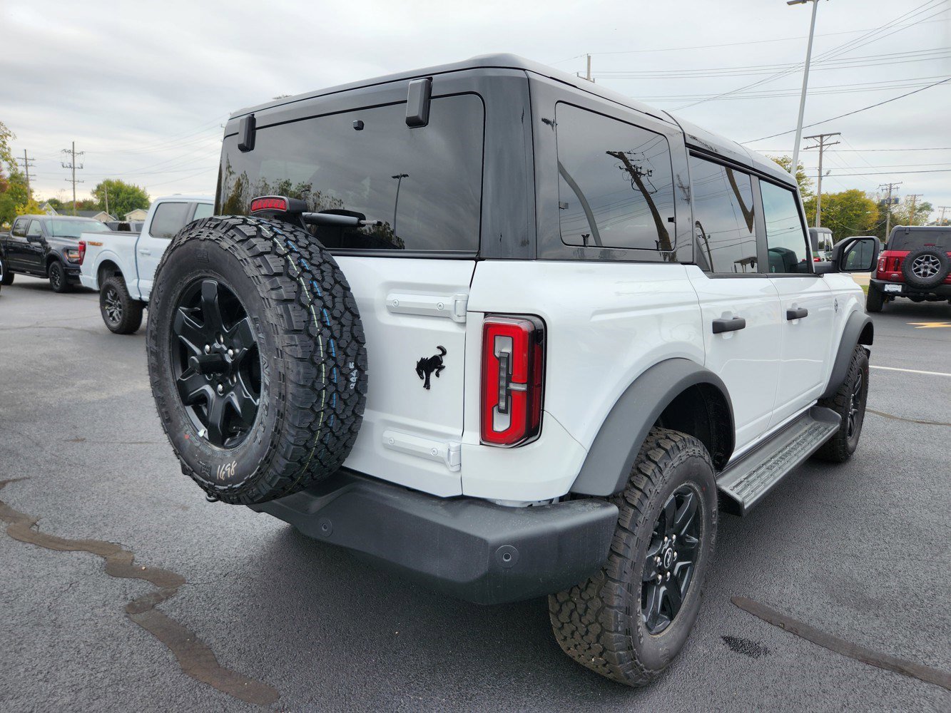 2025 Ford Bronco Outer Banks photo 4