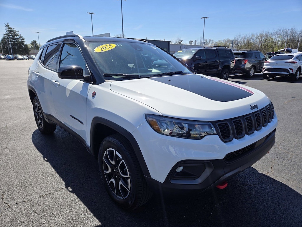 Used 2025 Jeep Compass Trailhawk SUV
