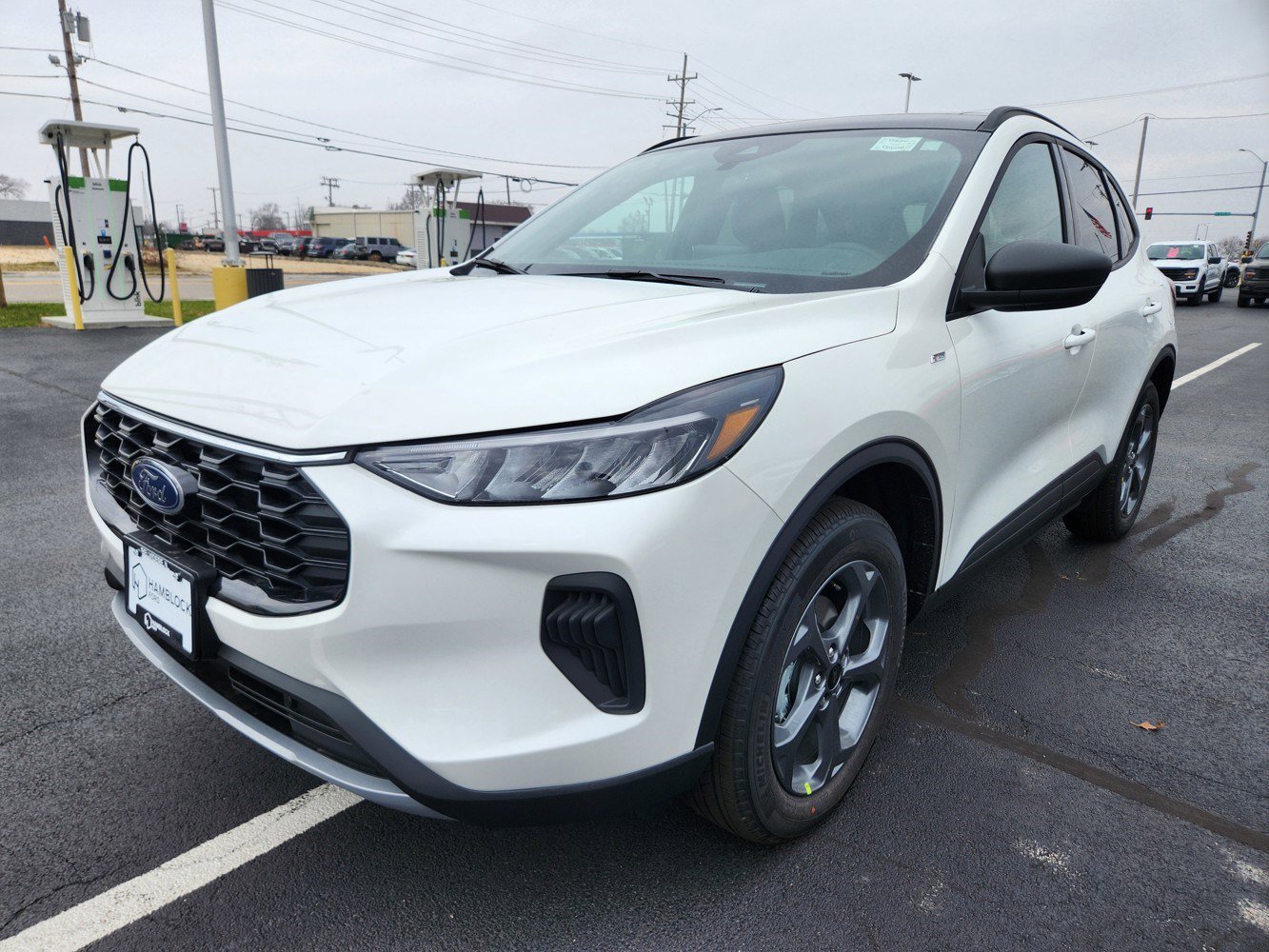 2026 Ford Escape ST-Line photo 3