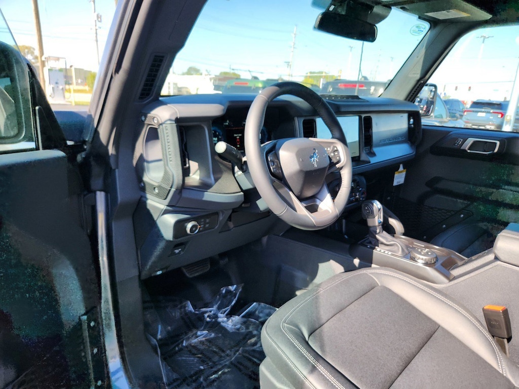 New 2025 Ford Bronco Badlands SUV