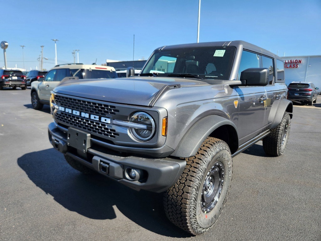 New 2025 Ford Bronco Badlands SUV