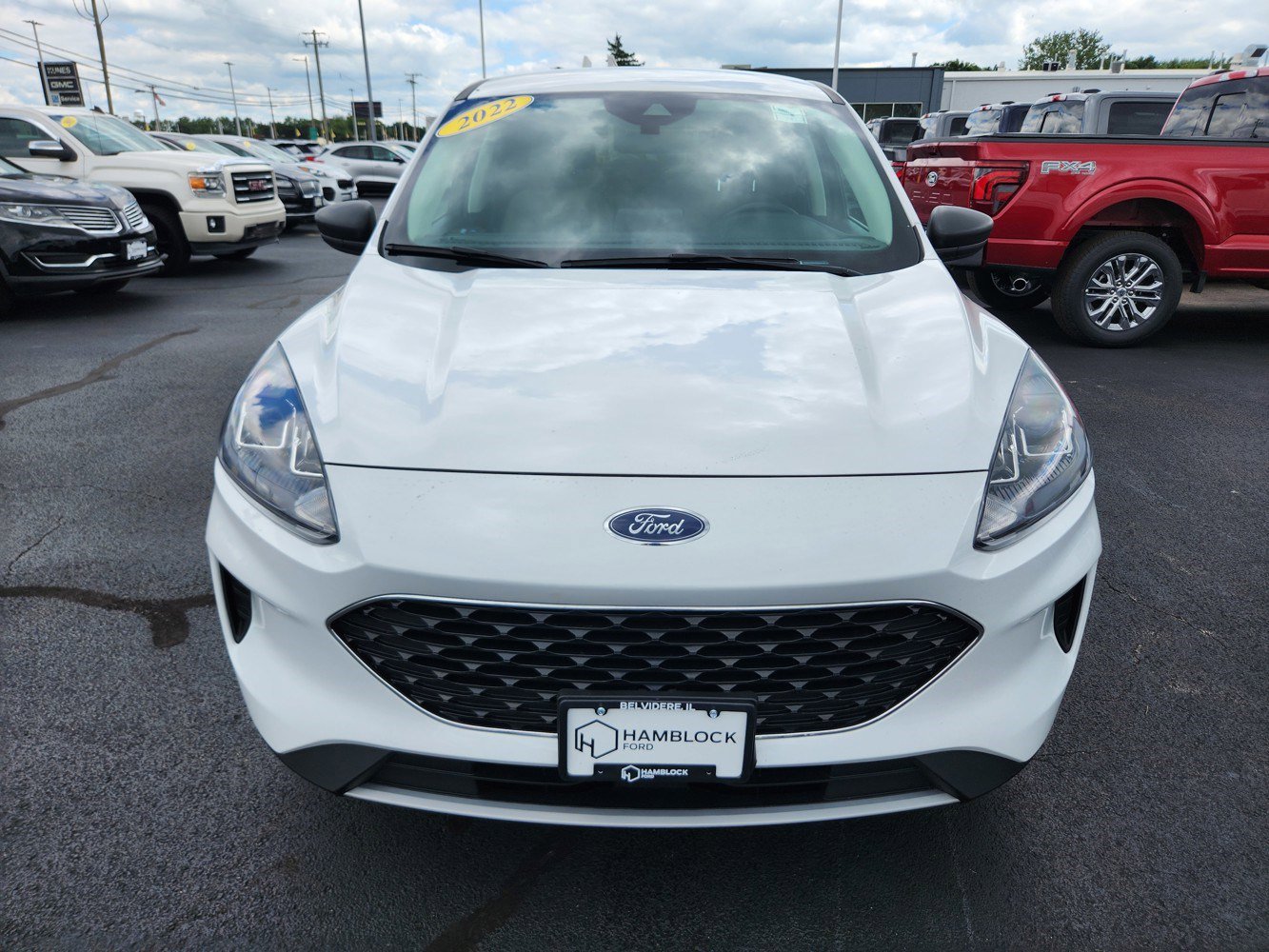 2022 Ford Escape SE photo 3