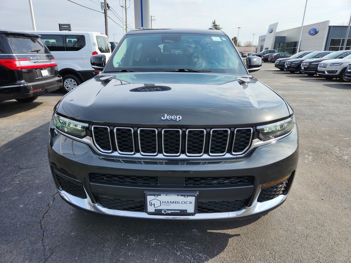 Used 2021 Jeep Grand Cherokee L Limited with VIN 1C4RJKBG7M8201217 for sale in Belvidere, IL
