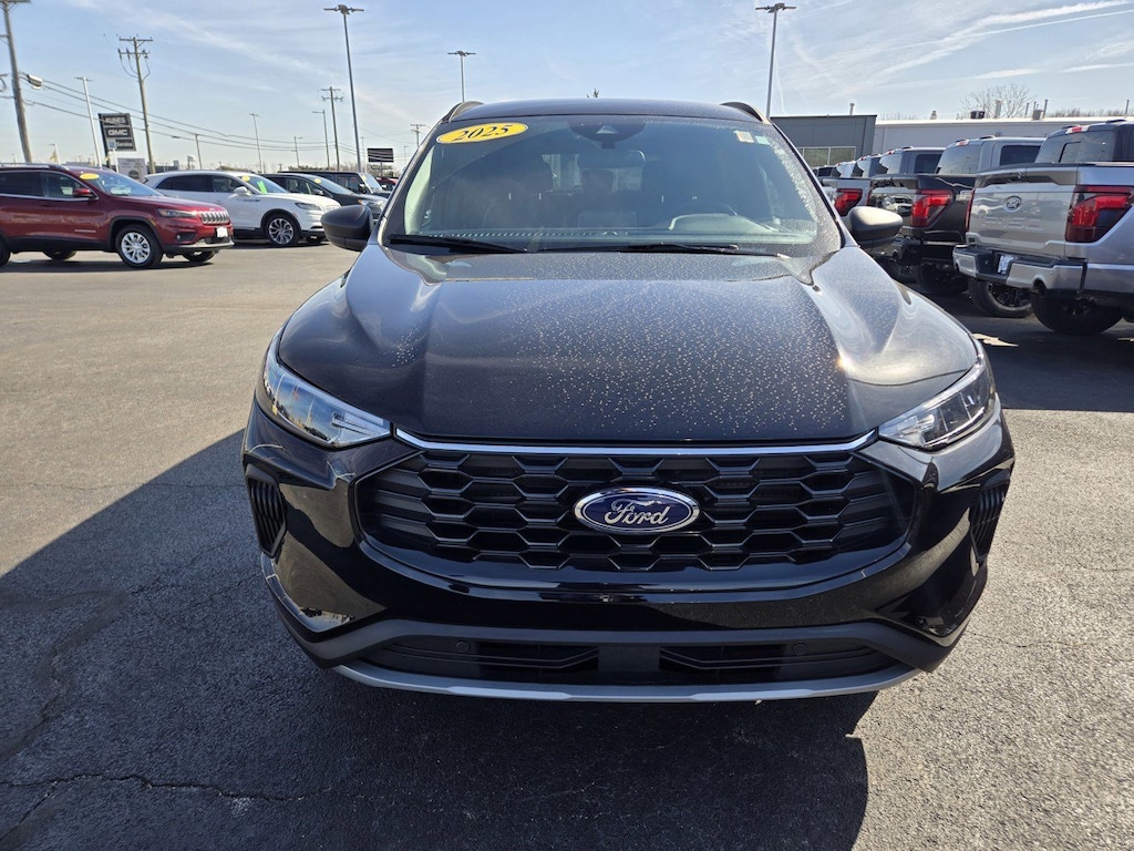 Used 2025 Ford Escape ST-Line SUV