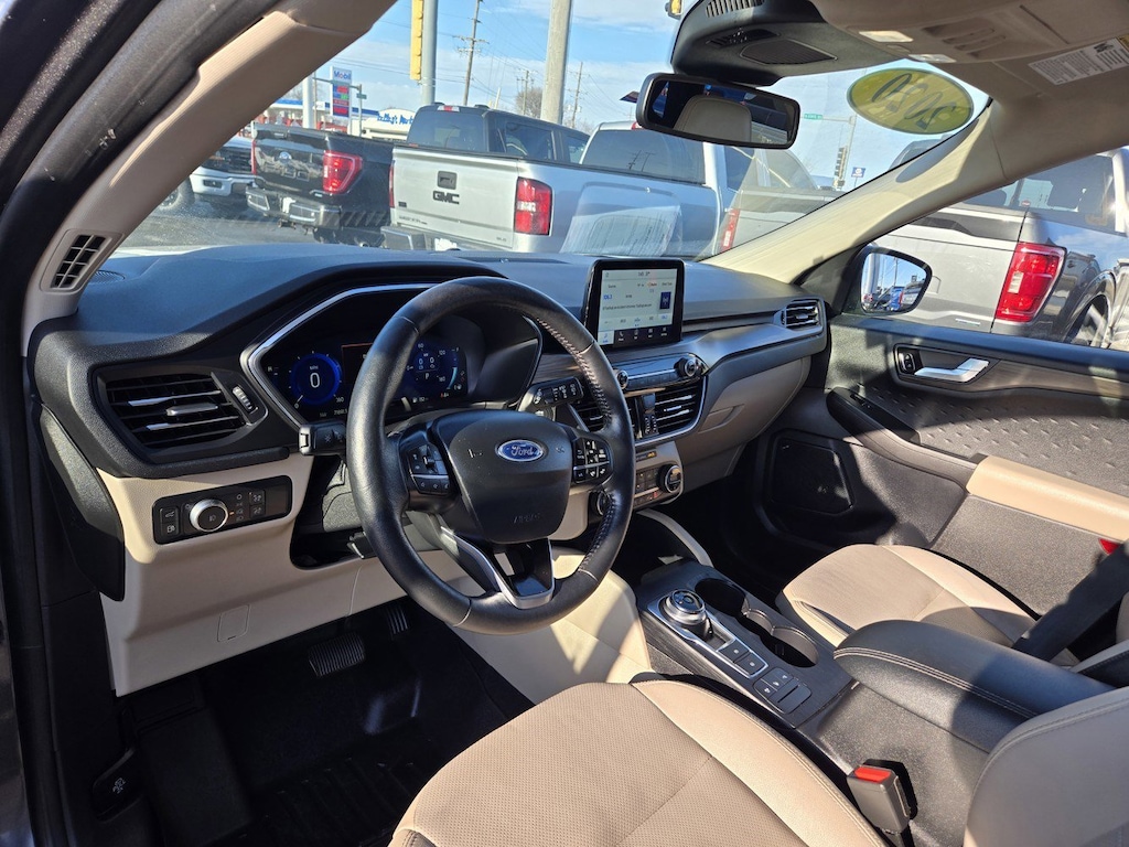 Used 2020 Ford Escape Hybrid Titanium SUV