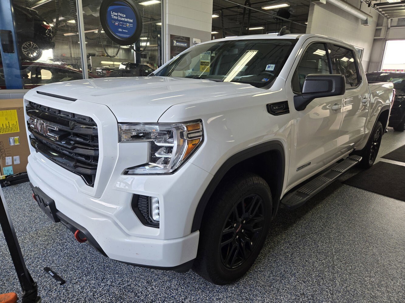 2020 Gmc Sierra 1500 Elevation photo 2