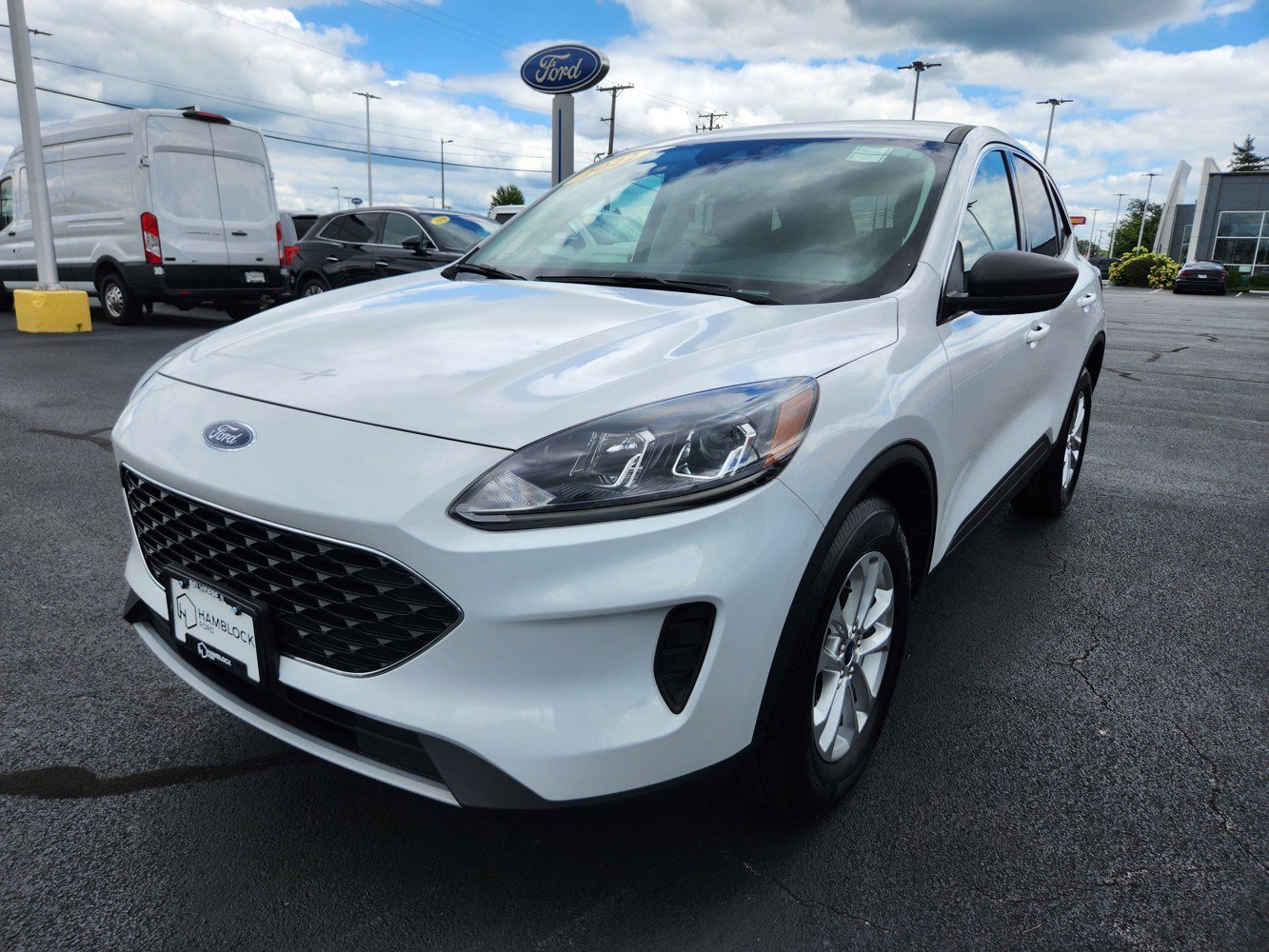 2022 Ford Escape SE photo 4
