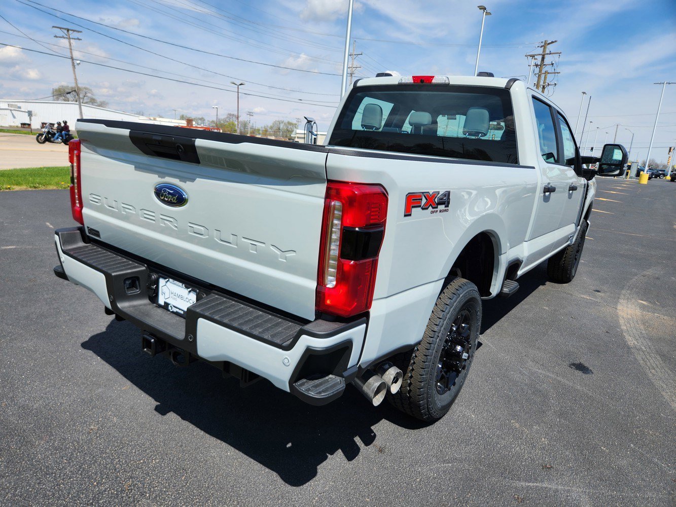 2025 Ford F-250 XL photo 3