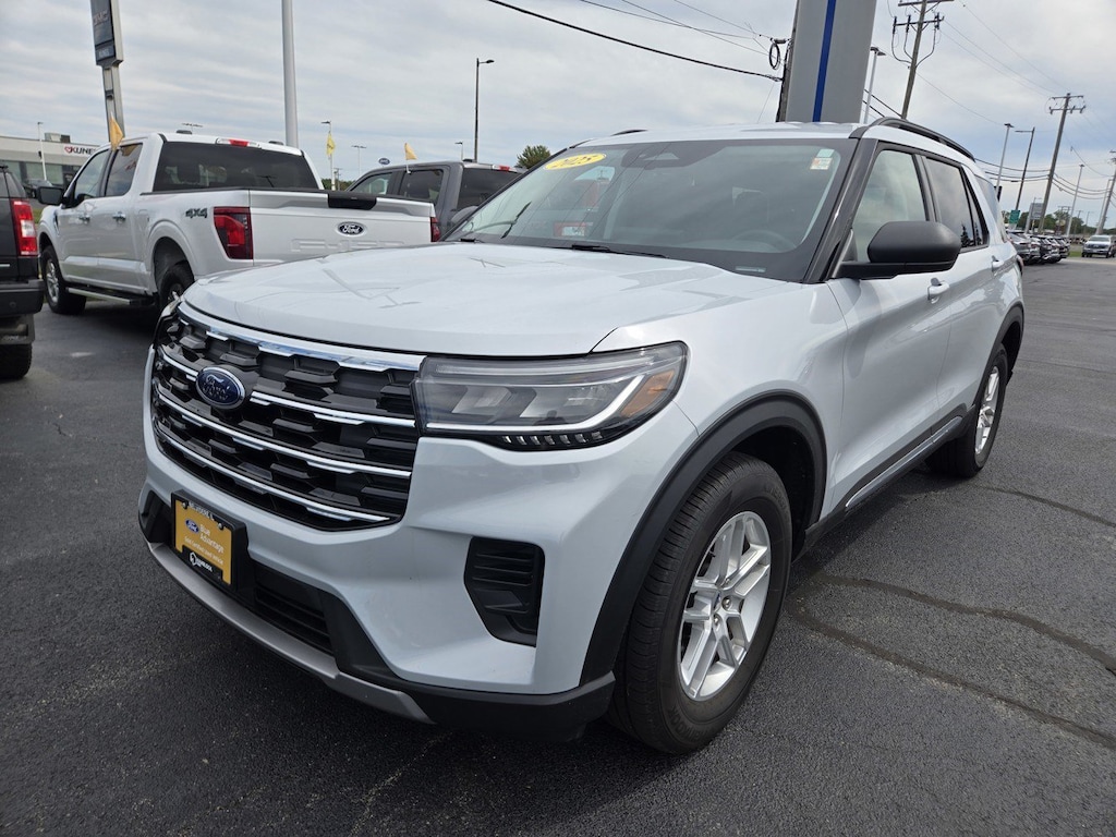 Certified 2025 Ford Explorer Active SUV