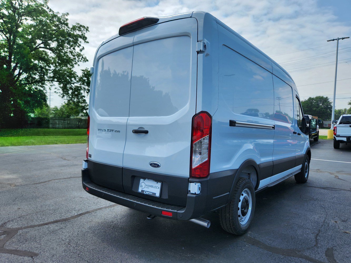 2025 Ford Transit Cargo Van photo 3