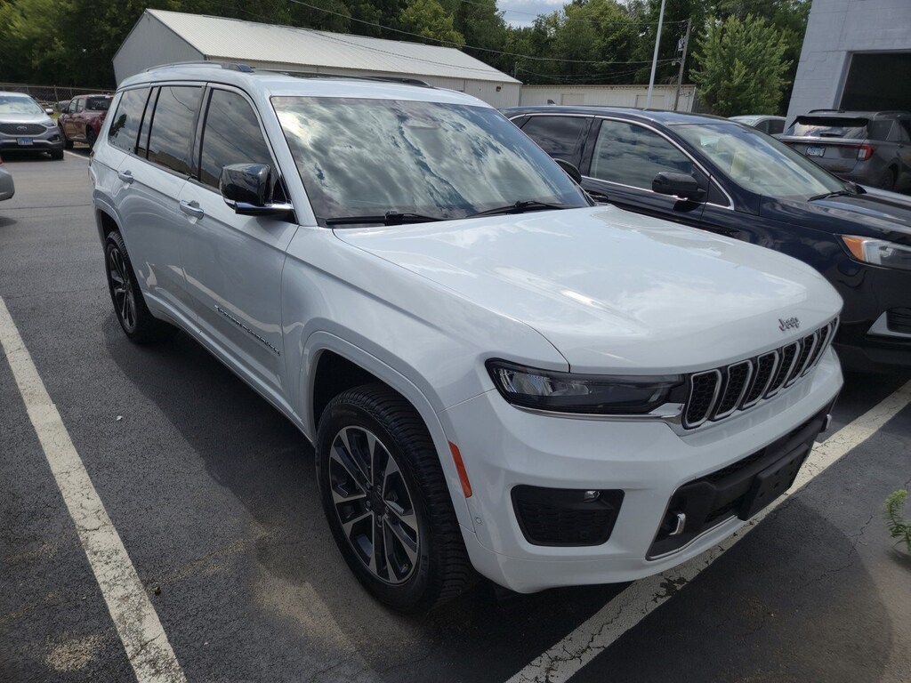 Used 2023 Jeep Grand Cherokee L Overland SUV