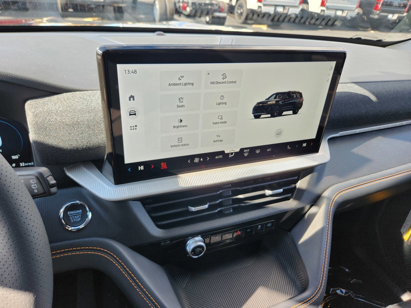 2026 Ford Explorer Tremor - Photo 8