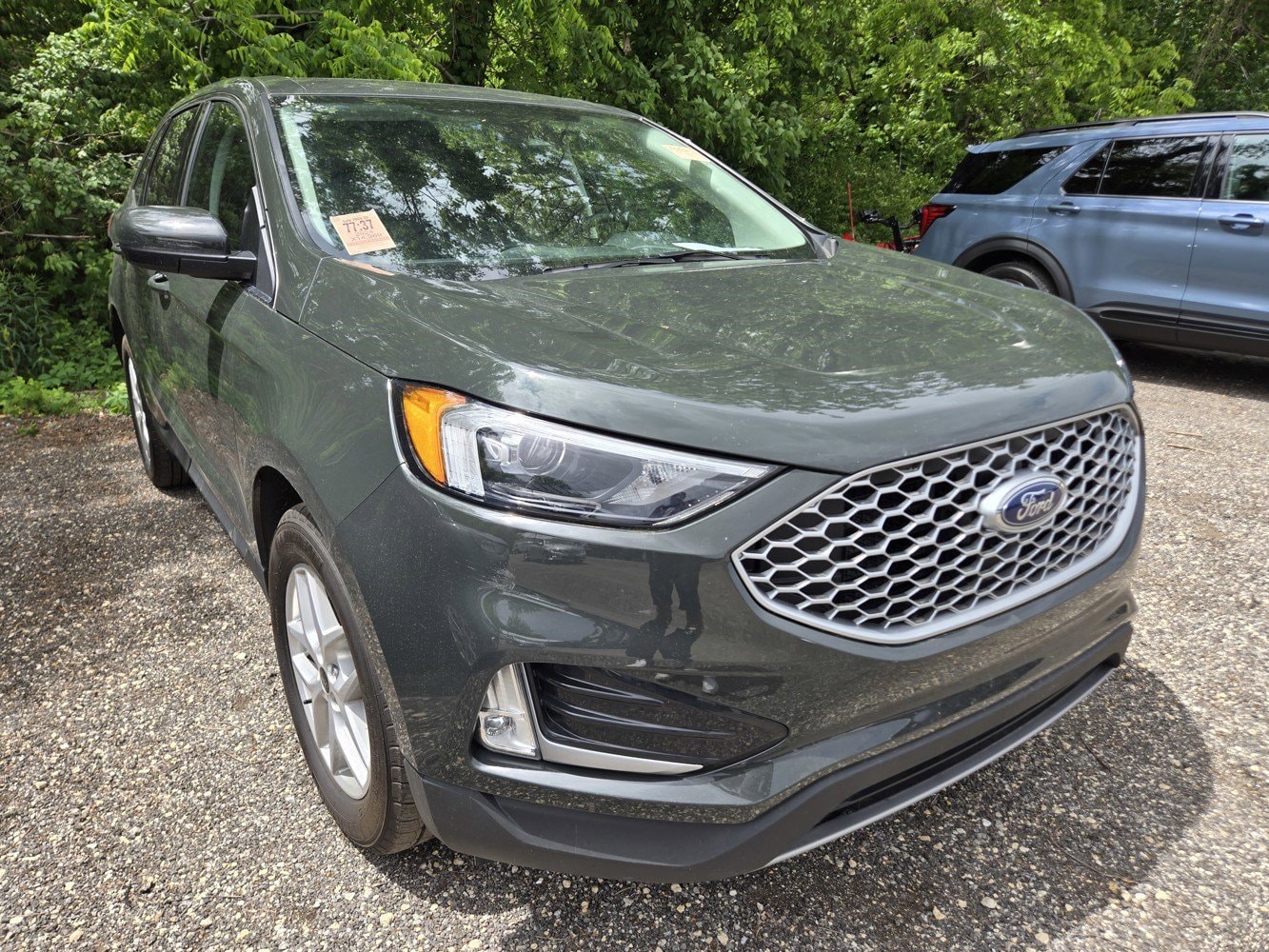 2024 Ford Edge SEL AWD's photo