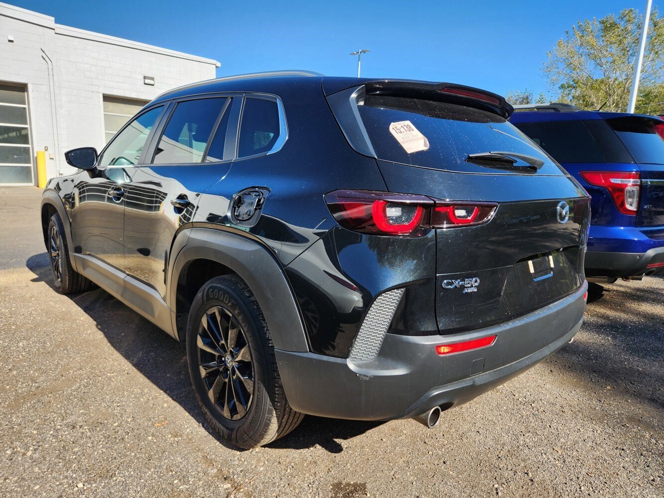 2024 Mazda CX-50 2.5 S Preferred photo 3