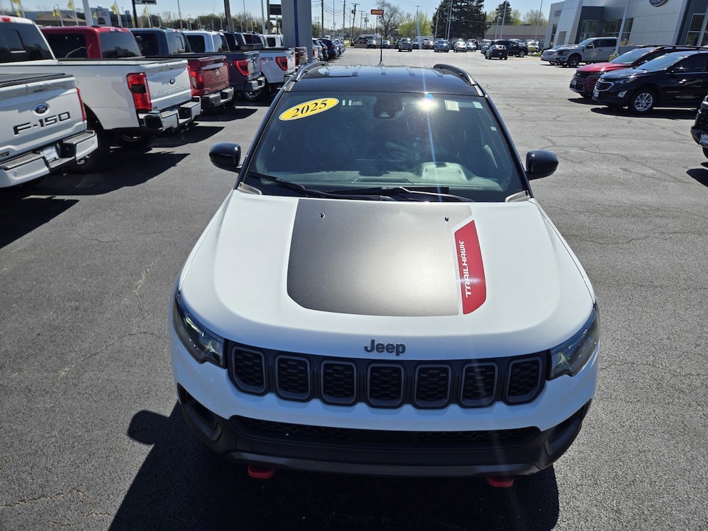 Used 2025 Jeep Compass Trailhawk SUV