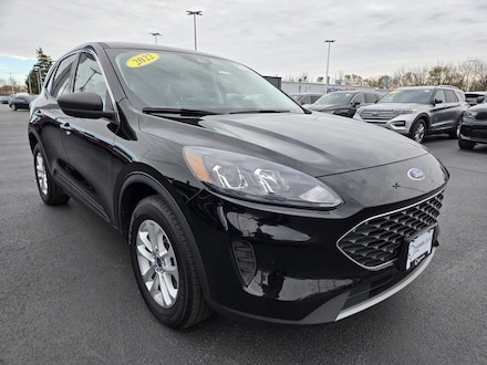 2022 Ford Escape Hybrid SE SUV