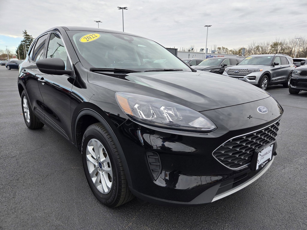 Used 2022 Ford Escape Hybrid SE SUV
