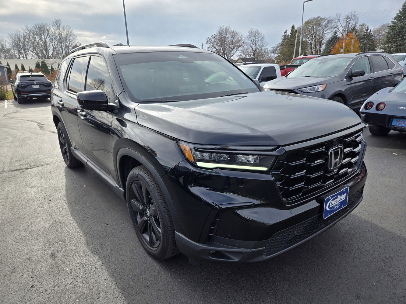 2025 Honda Pilot Black Edition's photo