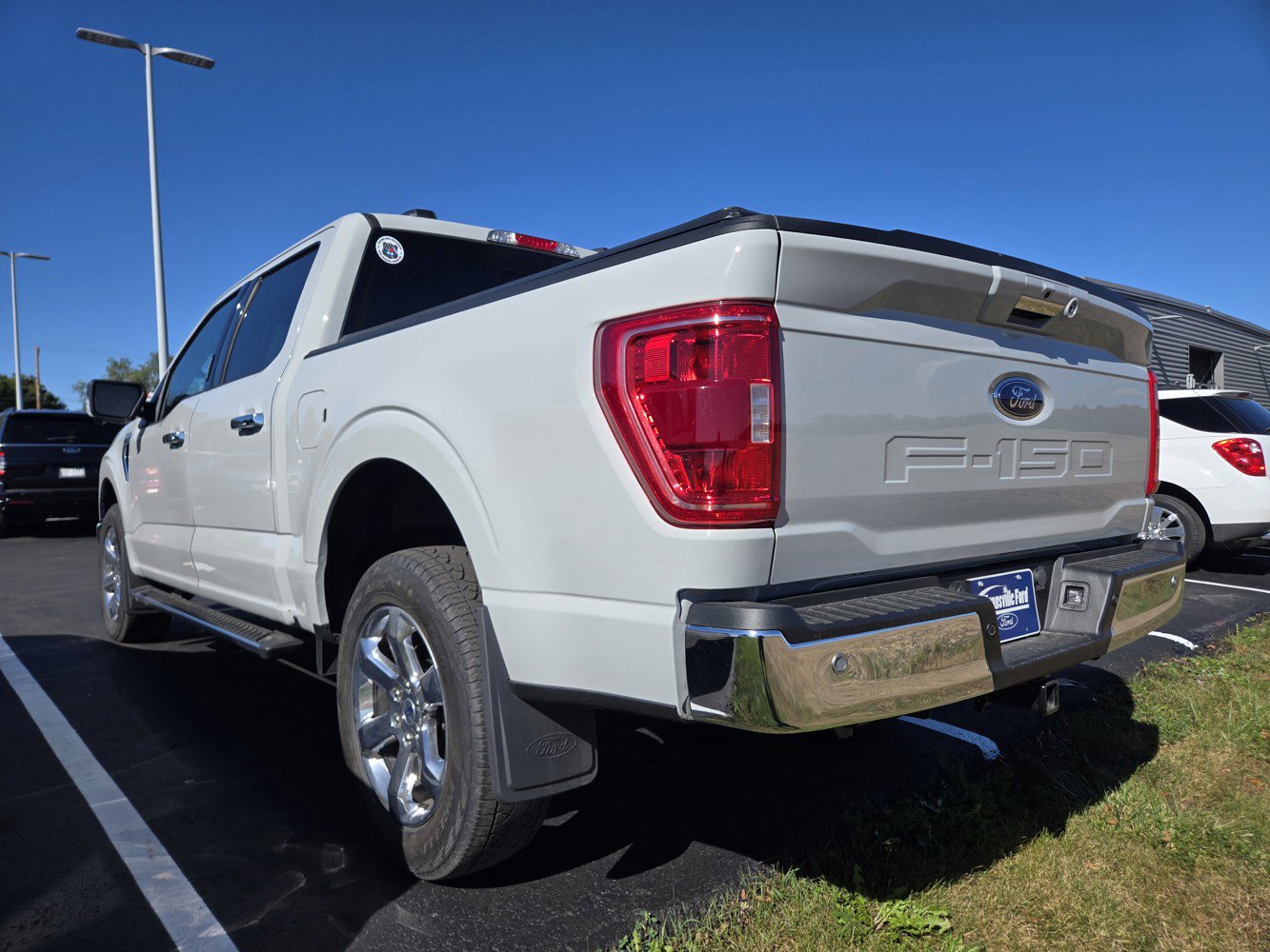 2023 Ford F-150 XLT photo 3