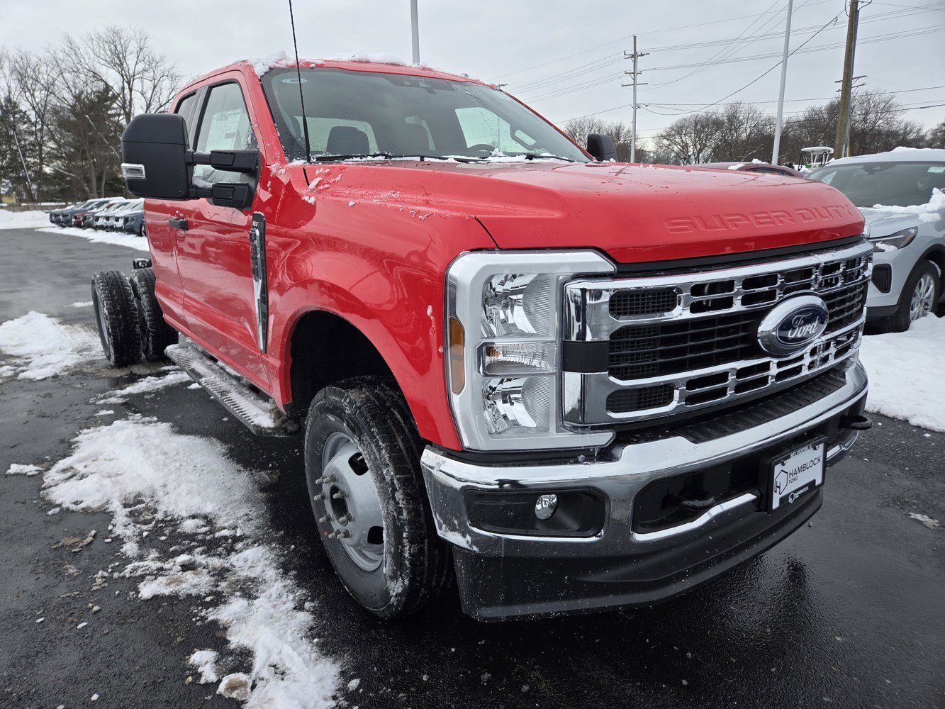 2026 Ford F-350 Super Duty Chassis Cab XLT's photo