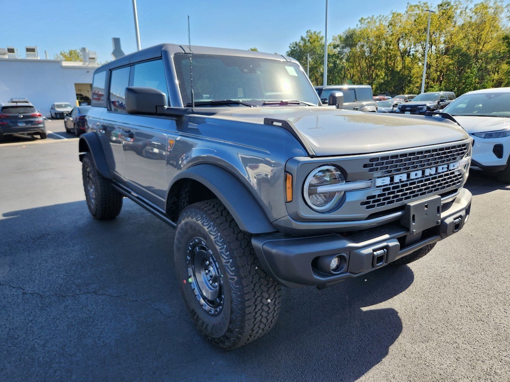 New 2025 Ford Bronco Badlands SUV