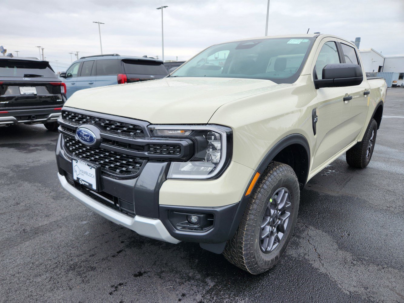 2025 Ford Ranger XLT photo 3
