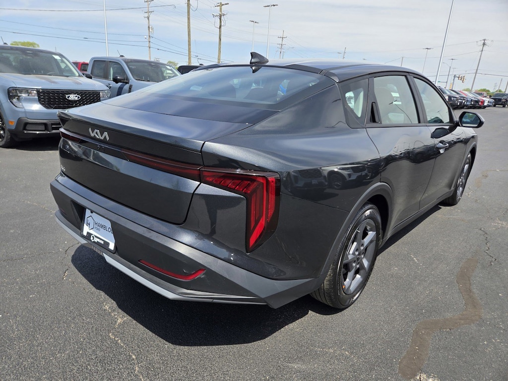 Used 2025 Kia K4 LXS Sedan