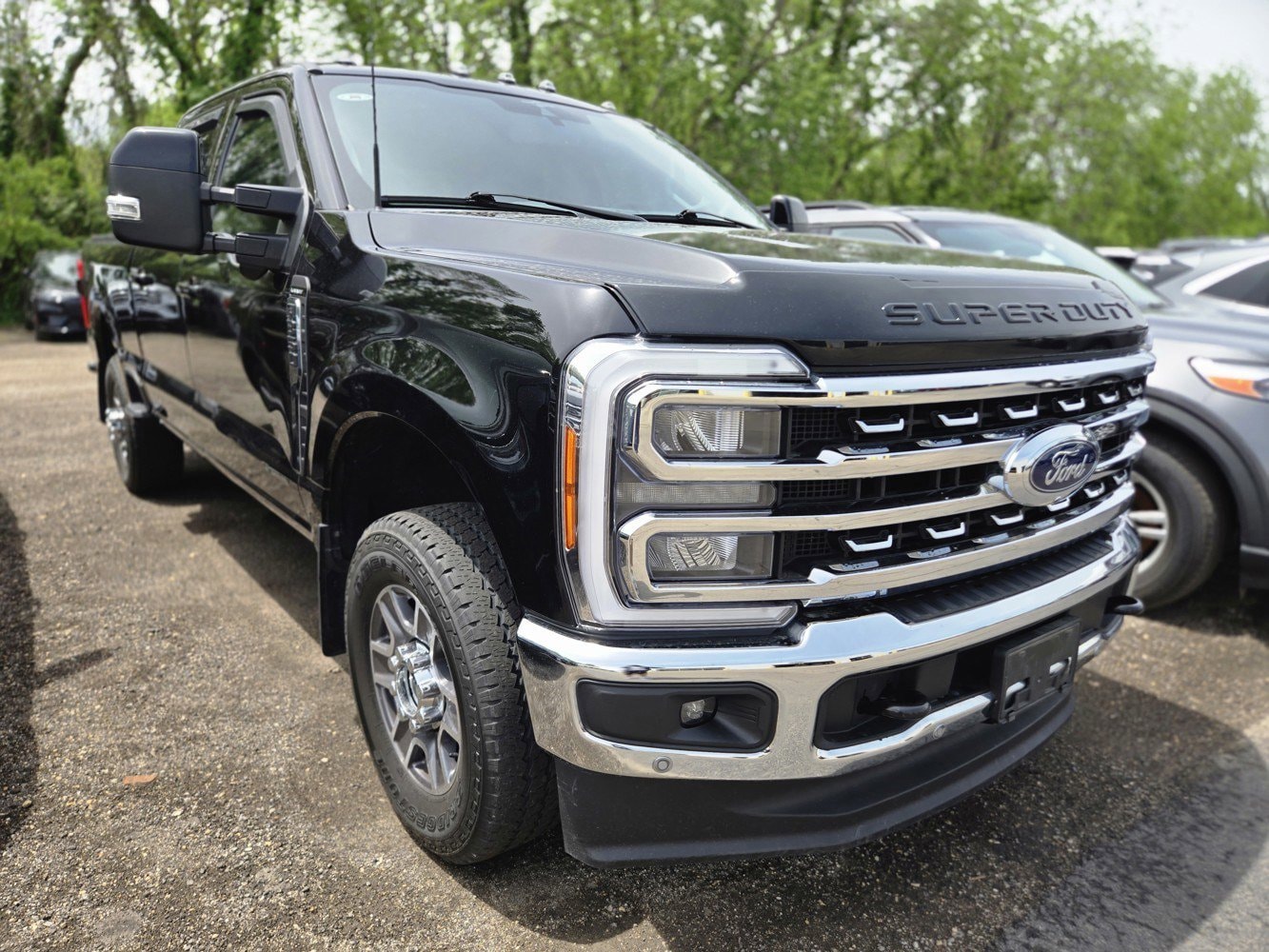2023 Ford F-350 Lariat 4x4 Crew Cab 6-3/4 Box SRW's photo