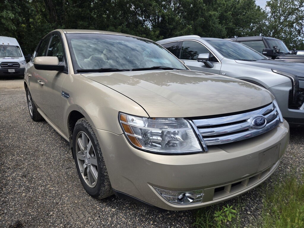 Used 2008 Ford Taurus SEL Sedan