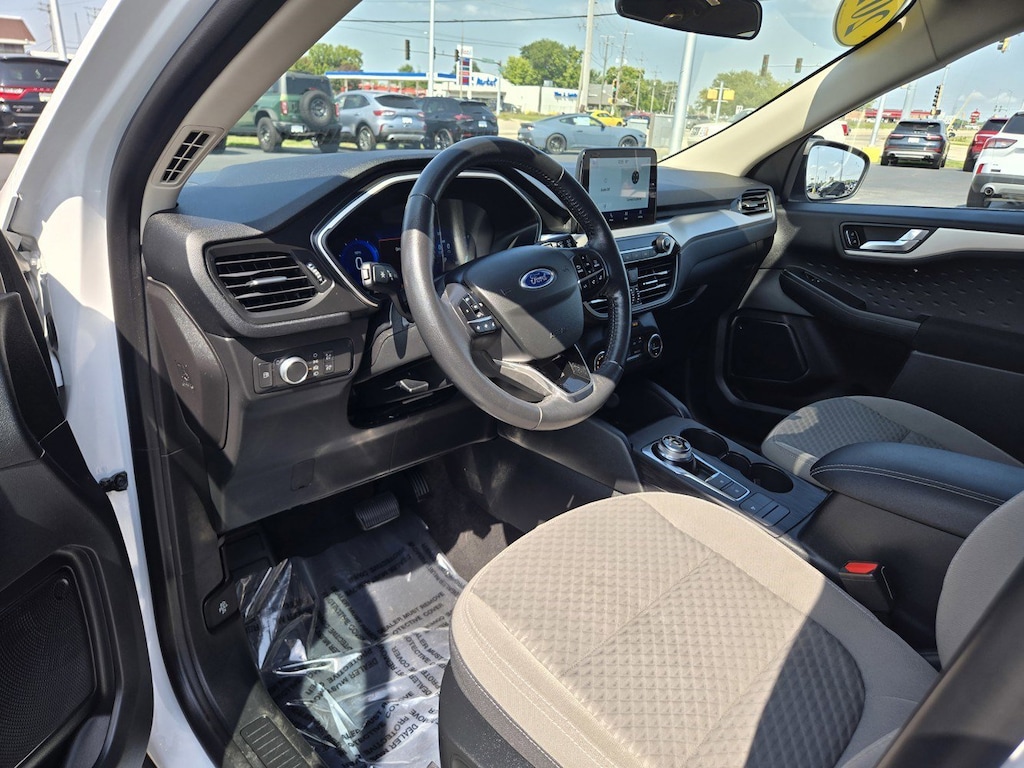Used 2020 Ford Escape Hybrid SE Sport SUV