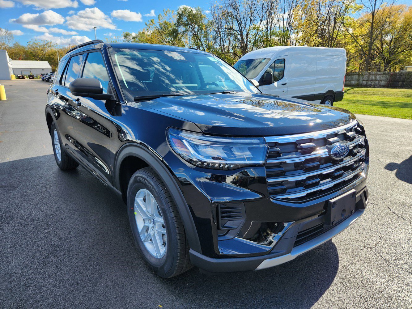 2026 Ford Explorer Active's photo