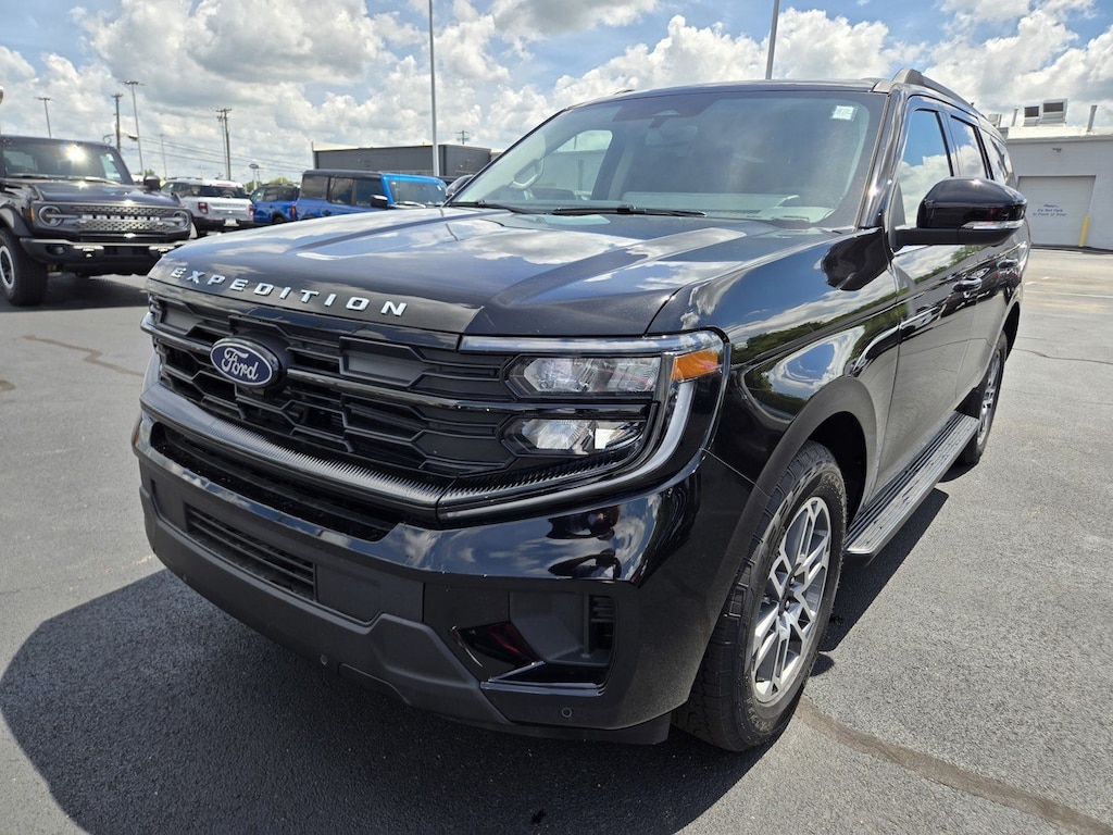 New 2026 Ford Expedition Active SUV
