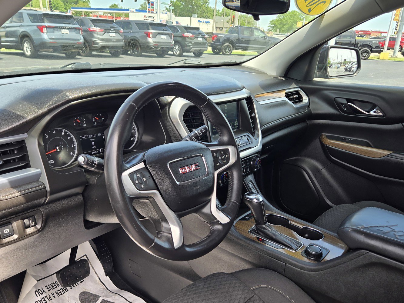 Used 2017 GMC Acadia SLE-2 with VIN 1GKKNLLS7HZ292363 for sale in Belvidere, IL