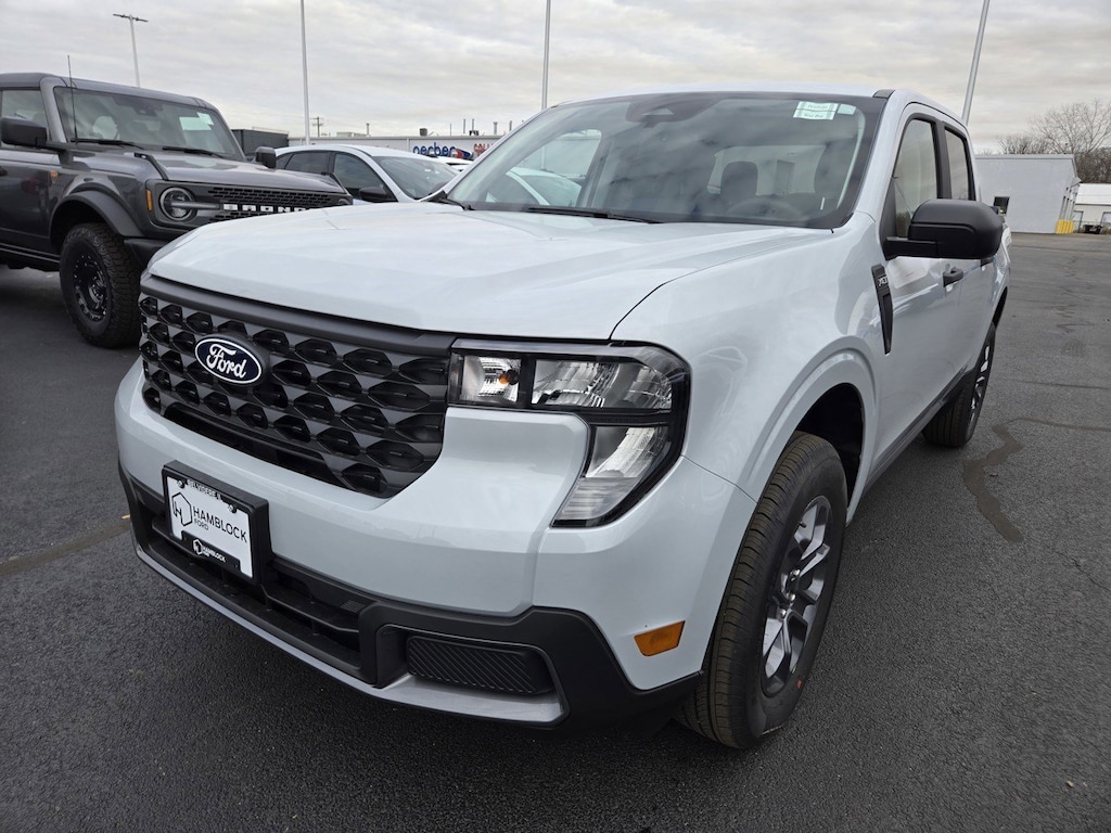 New 2025 Ford Maverick XLT TRUCK