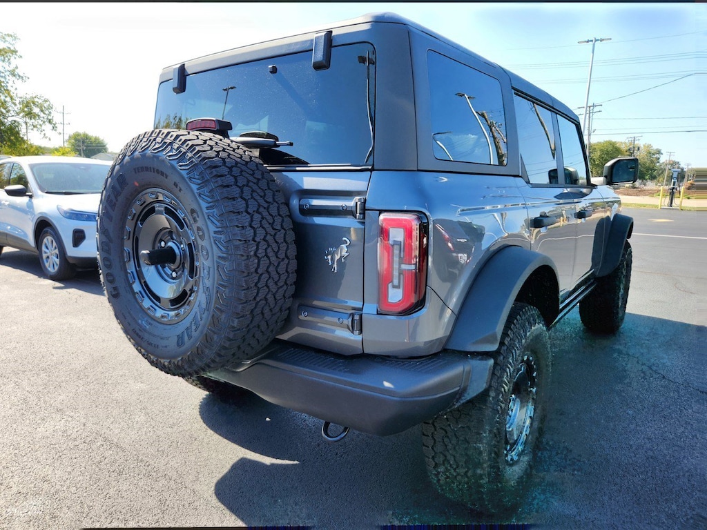 New 2025 Ford Bronco Badlands SUV