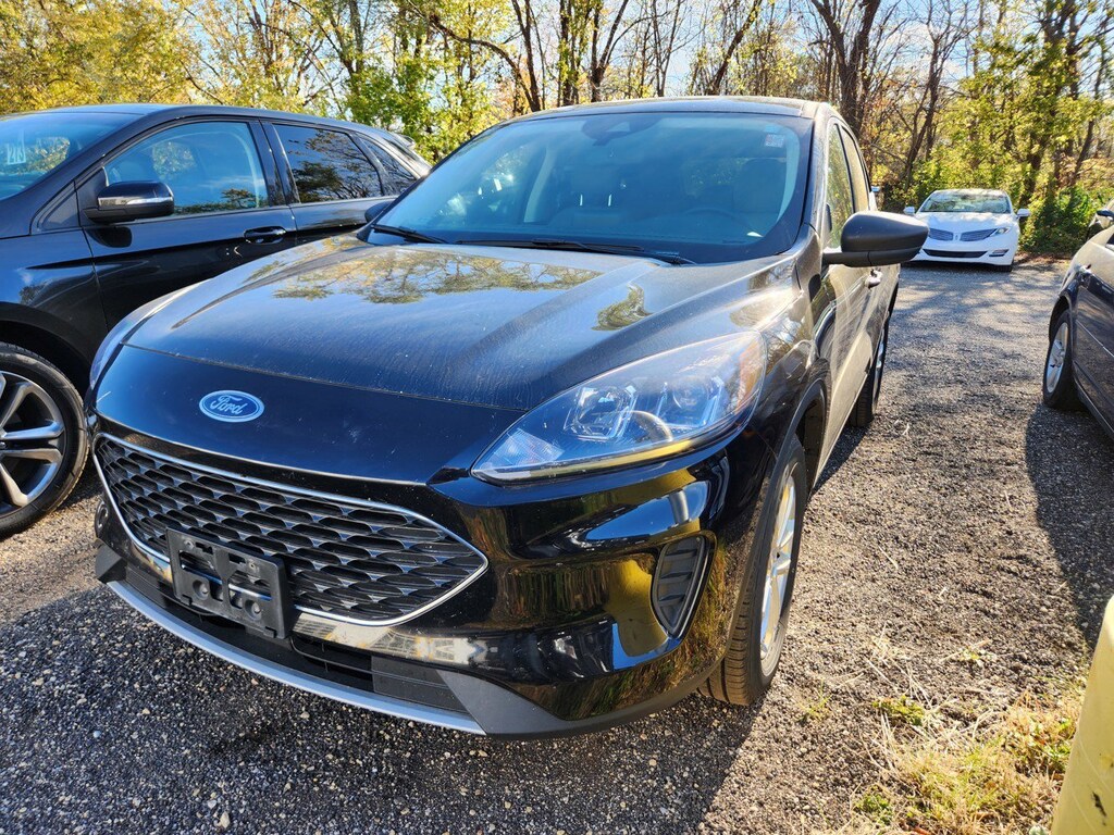 Used 2022 Ford Escape Hybrid SE SUV