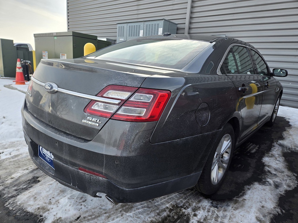 Used 2015 Ford Taurus SEL Sedan