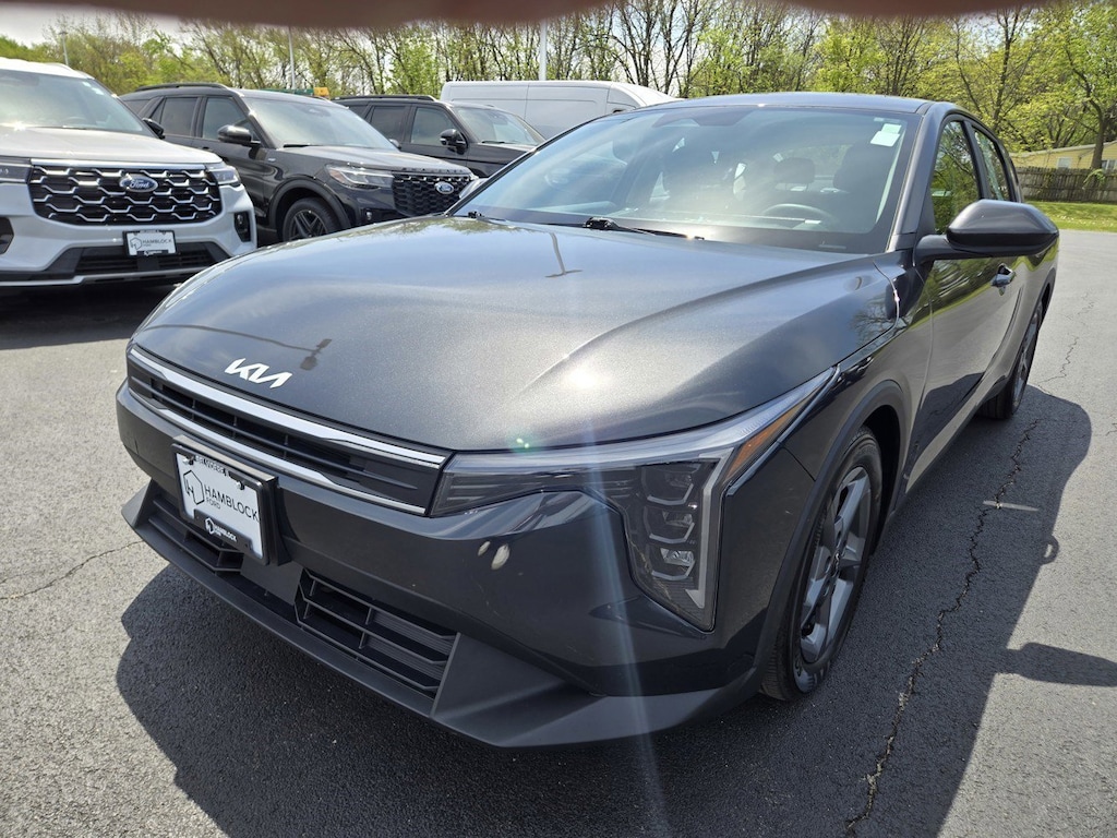 Used 2025 Kia K4 LXS Sedan