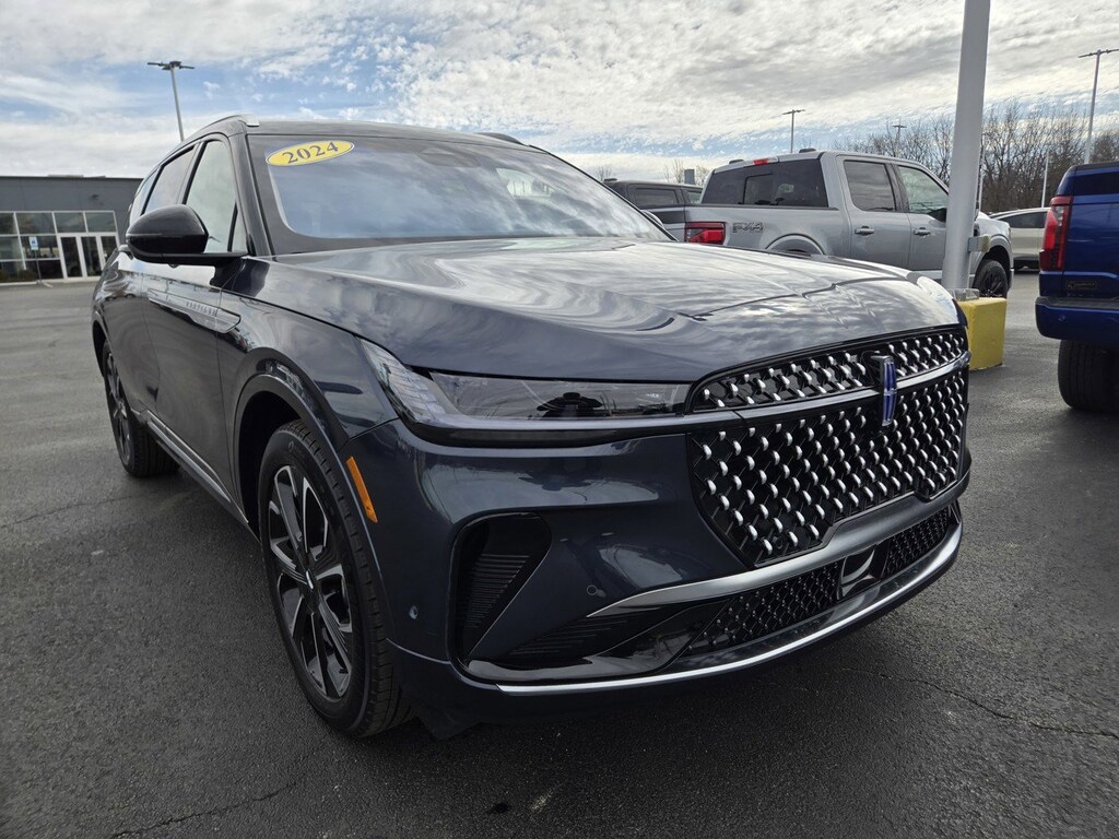 Used 2024 Lincoln Nautilus Reserve SUV