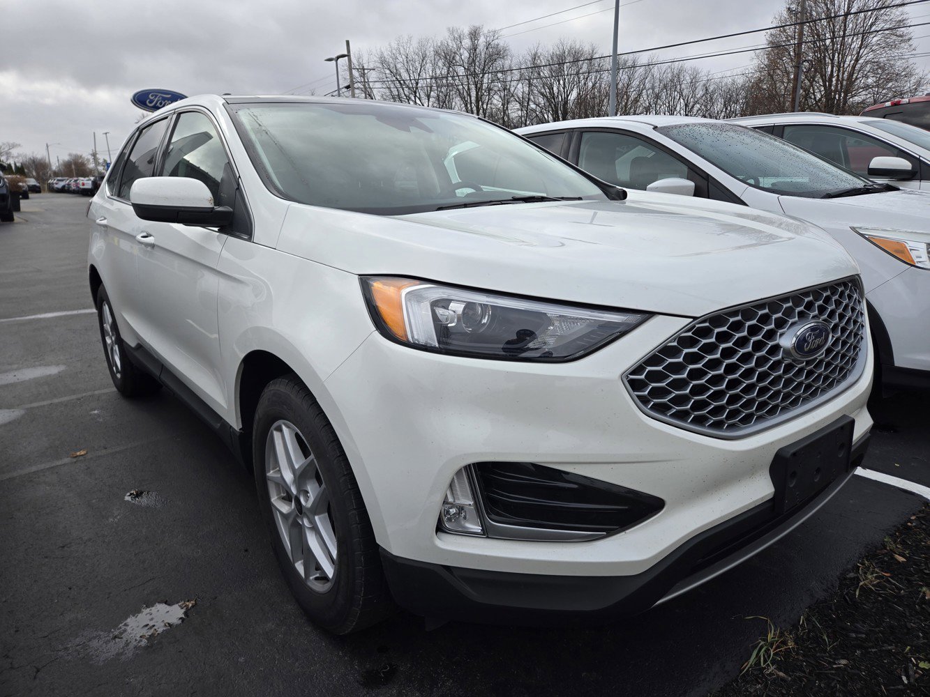 2023 Ford Edge SEL's photo