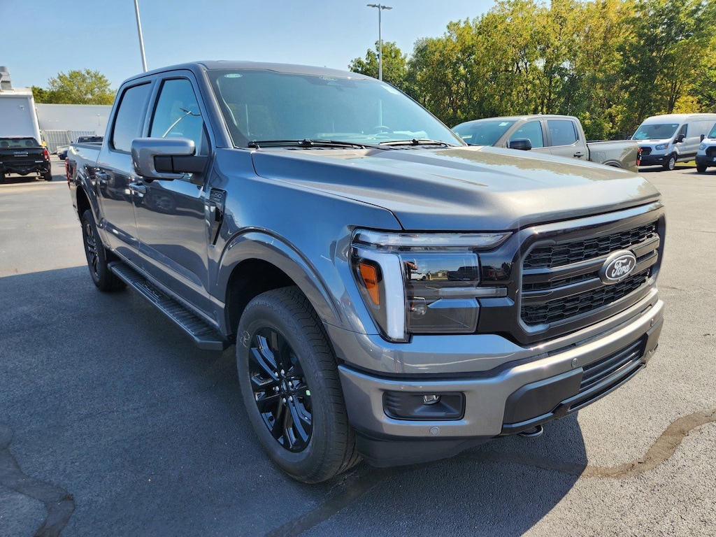 New 2025 Ford F-150 Lariat TRUCK
