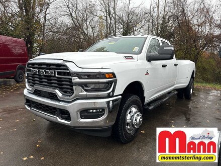 2026 Ram 3500 Tradesman 4x4 Crew Cab 8 Box 4x4 Crew Cab 8 Box