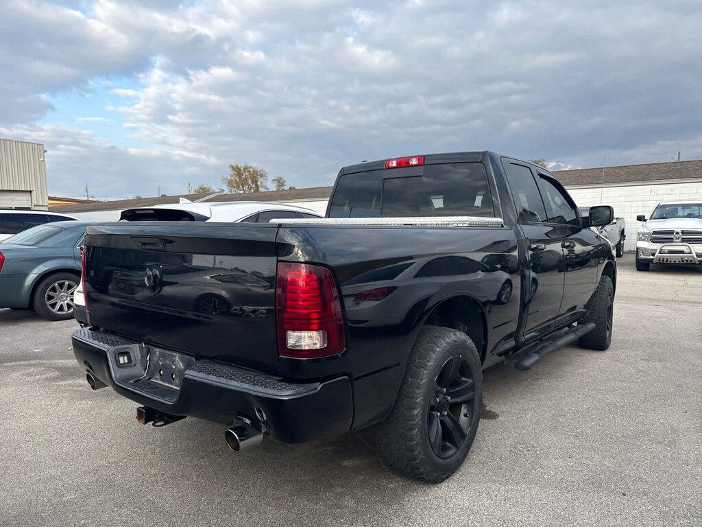 Used 2016 Ram 1500 Sport 4WD Quad Cab 140.5 4WD Quad Cab 140.5