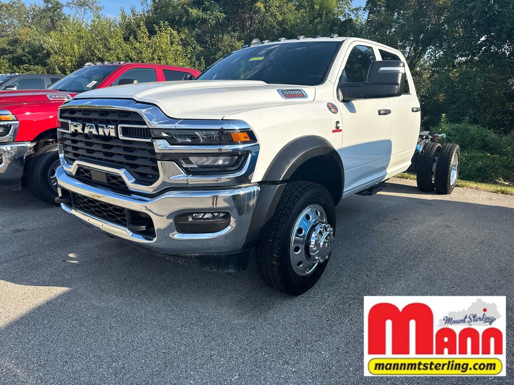 New 2026 Ram 5500 Chassis Cab Tradesman 4x4 Crew Cab 60 CA 173.4 WB 4x4 Crew Cab 60 CA 173.4 WB