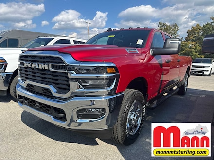 2026 Ram 2500 Tradesman 4x4 Crew Cab 8 Box 4x4 Crew Cab 8 Box